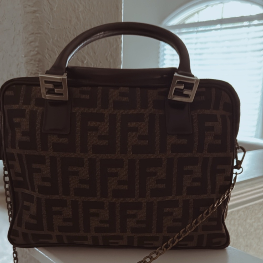 ✨✨Fendi  Zucca✨✨